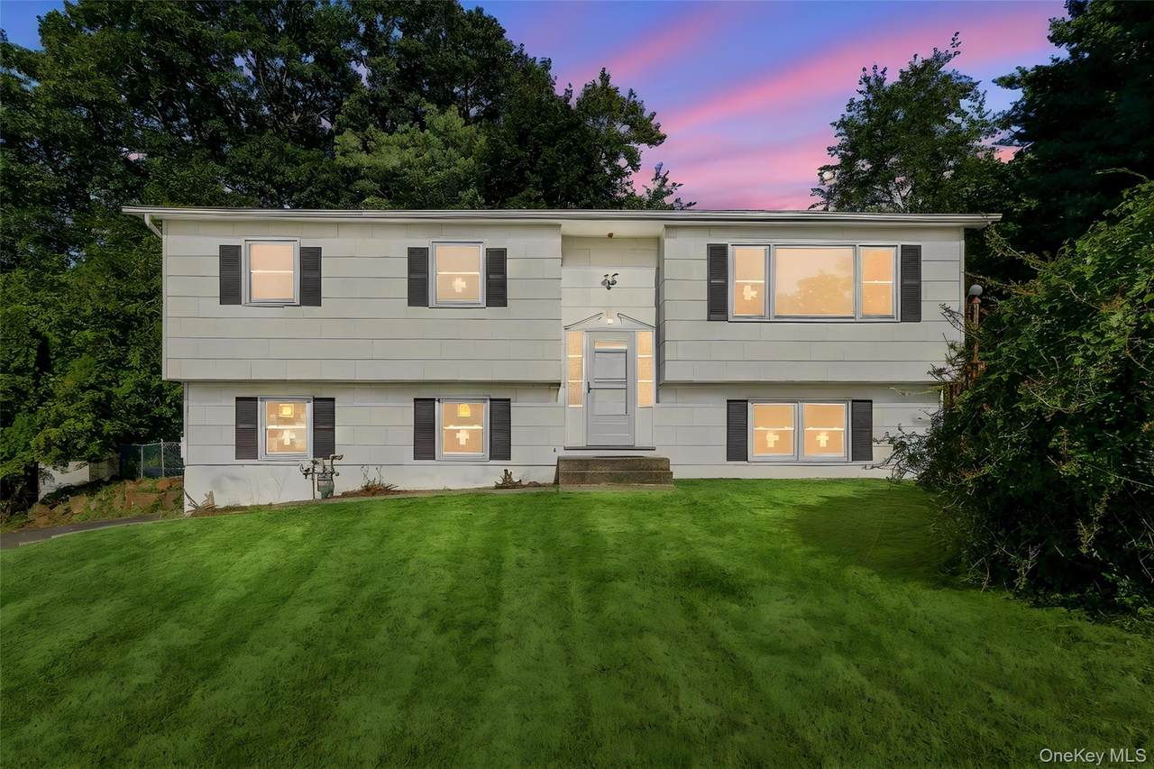 1 Delaware Drive - Photo 1