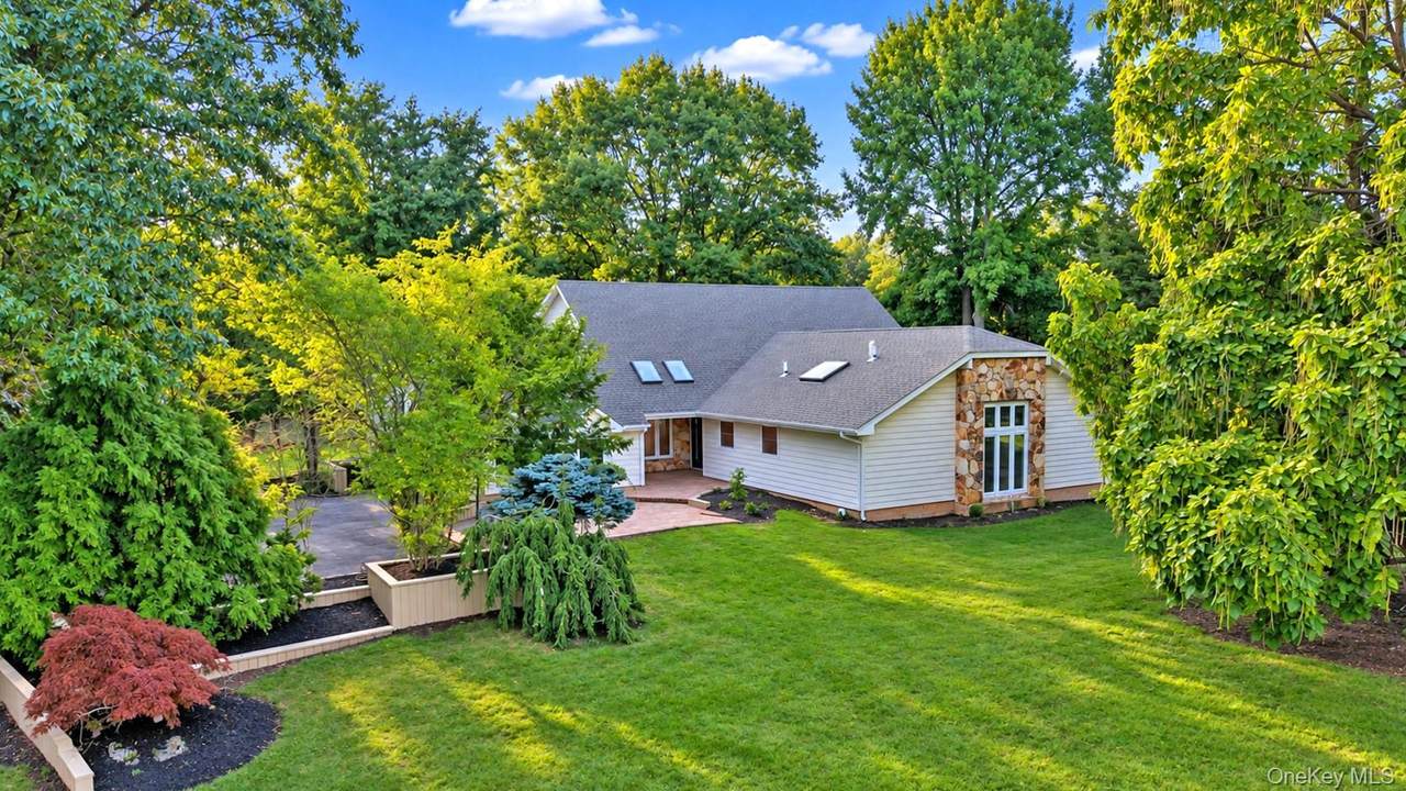 6 Cedarfield Terrace - Photo 1