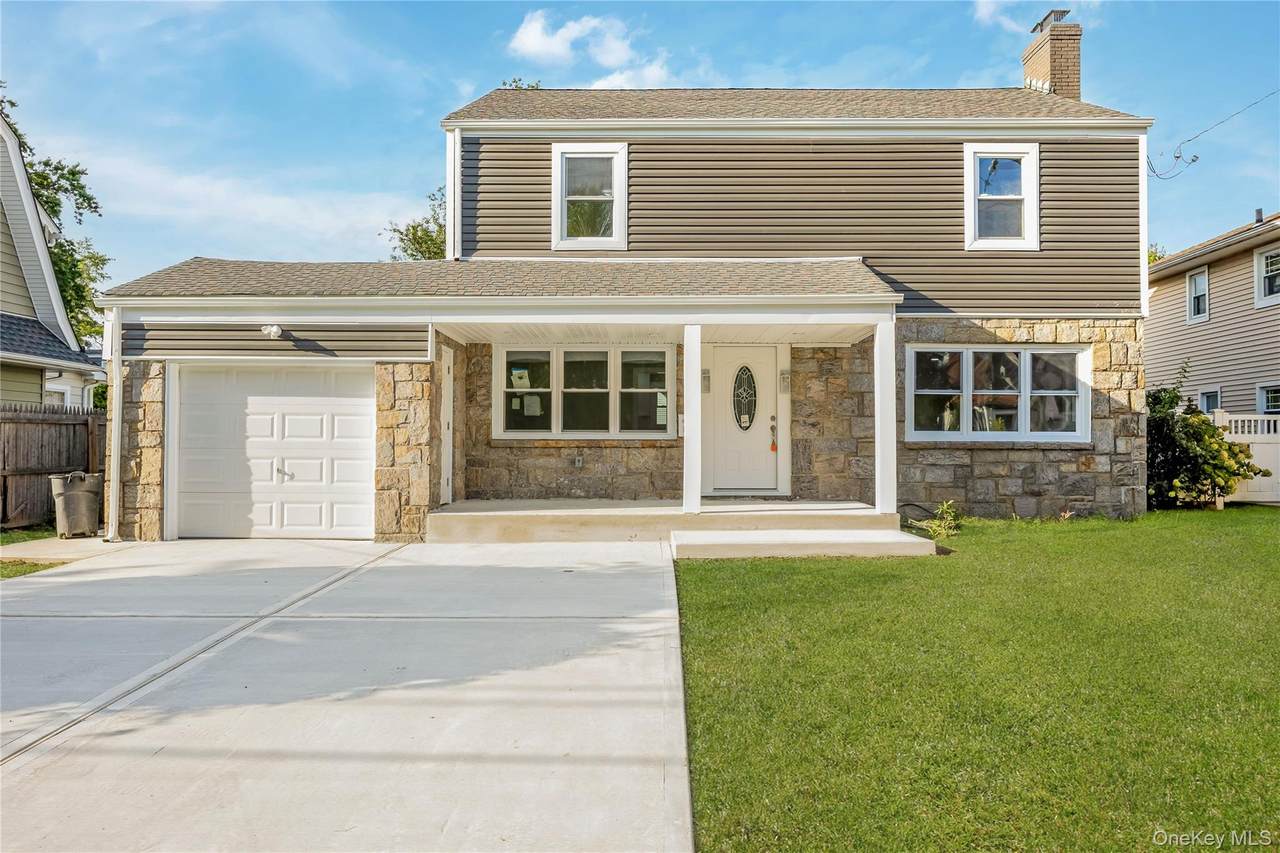 35 Park Boulevard - Photo 1