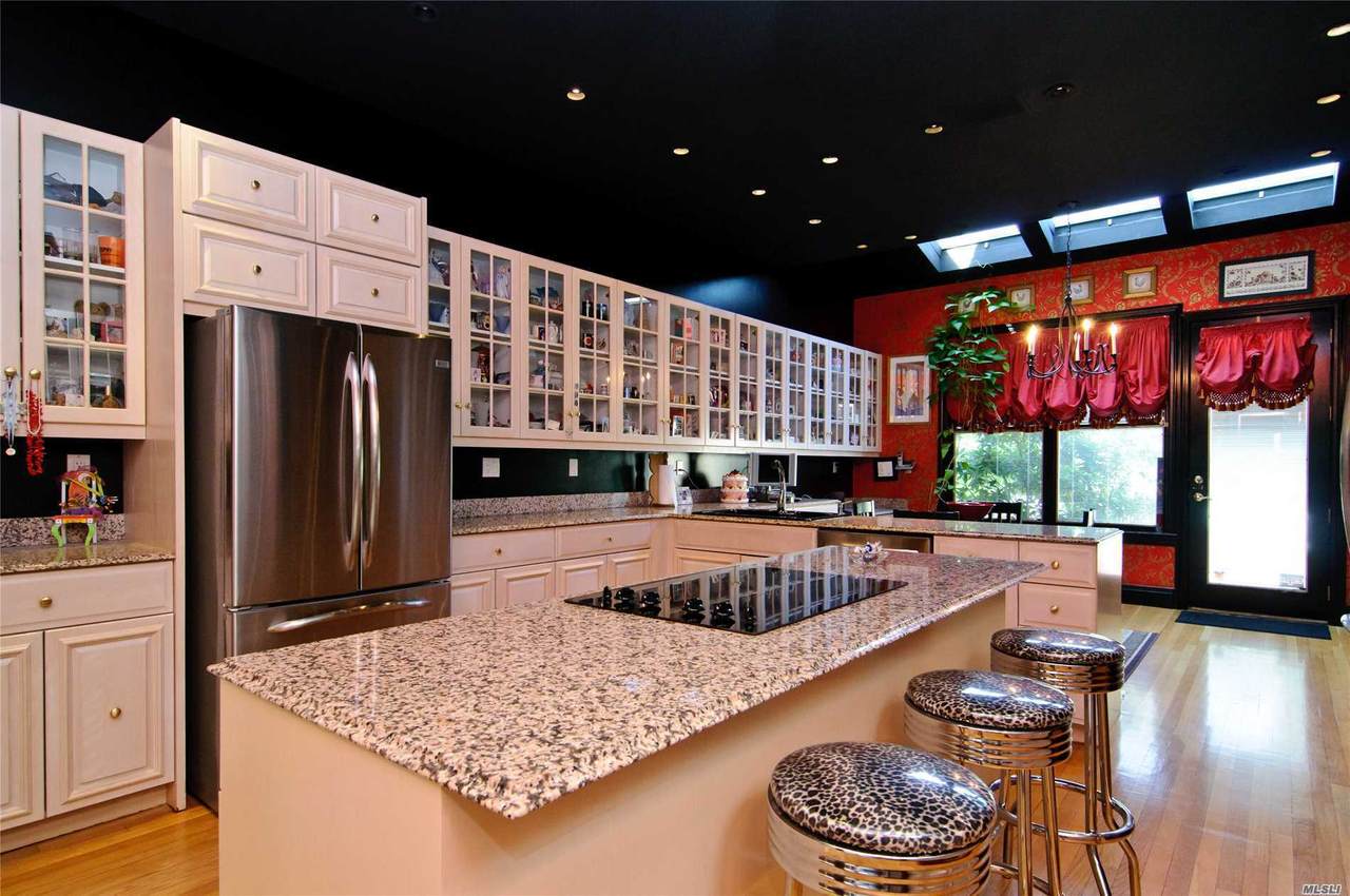 12 Swan Court - Photo 1
