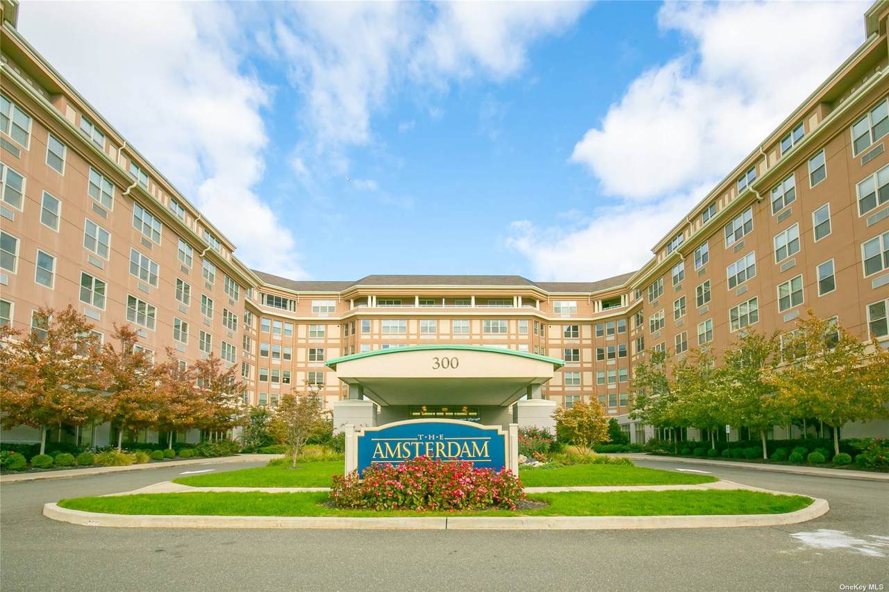 300 East Overlook - Photo 1