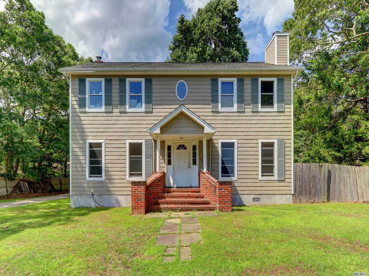 29 Beatrice Drive - Photo 1