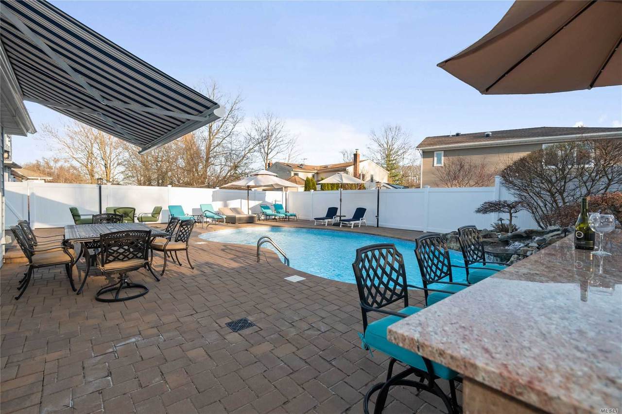 227 I.U. Willets Road - Photo 1