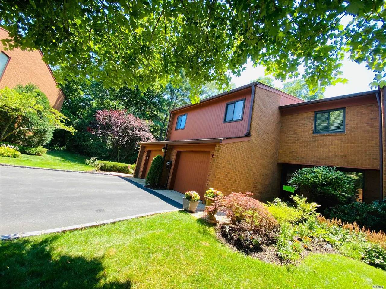 31 Cricket Club Drive - Photo 1