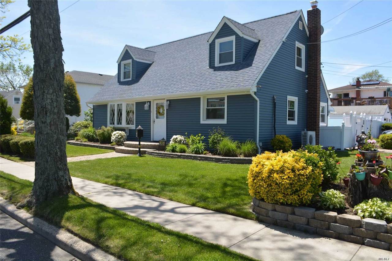 245 Stewart Avenue - Photo 1 245 Stewart Avenue - Photo 1