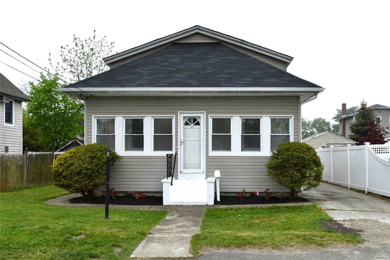 18 1st Ave - Photo 1