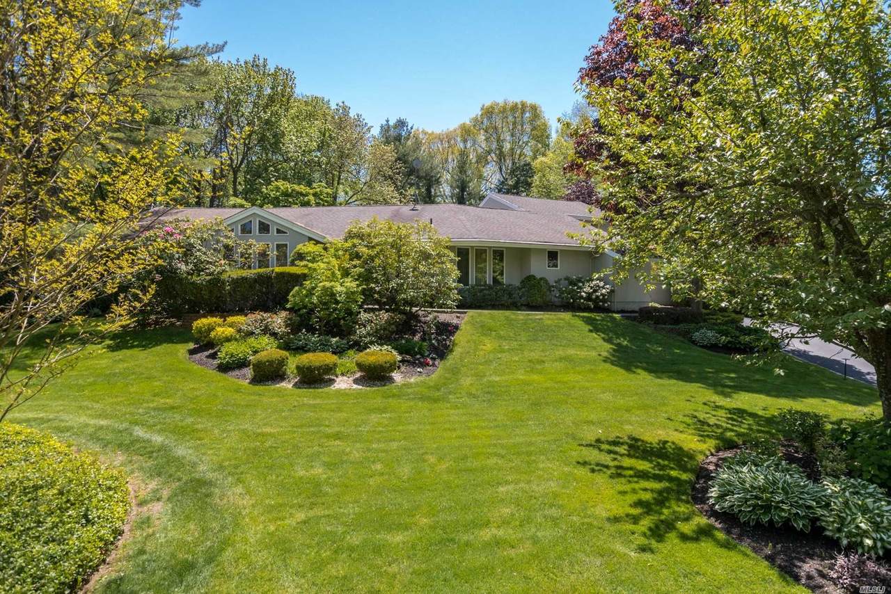 5 Fox Meadow Court - Photo 1