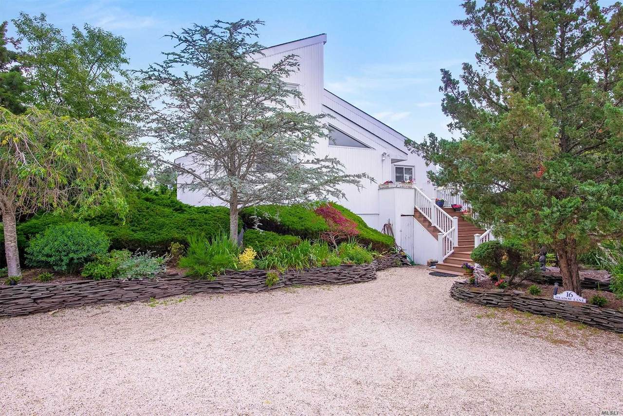 16 Meadow Lane - Photo 1