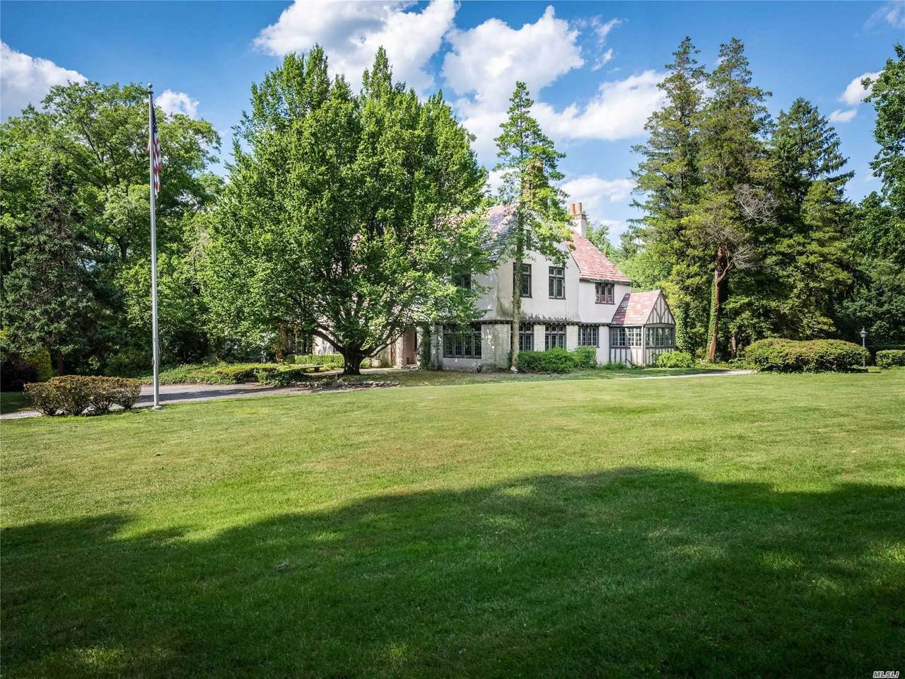 61 South Road - Photo 1