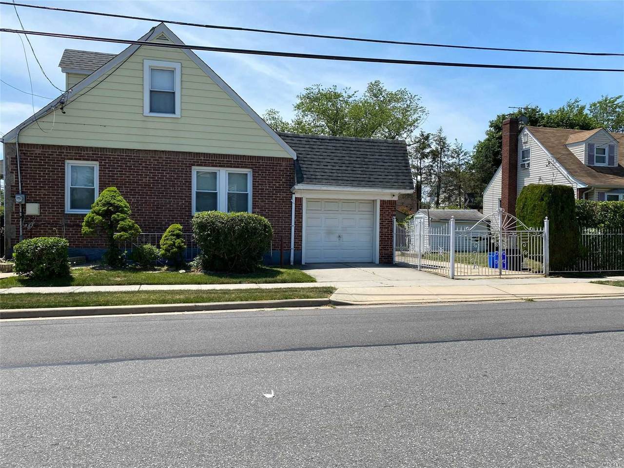144 Broadway - Photo 1