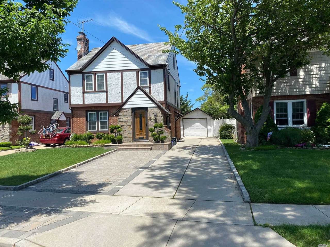 55 Howard Pl - Photo 1