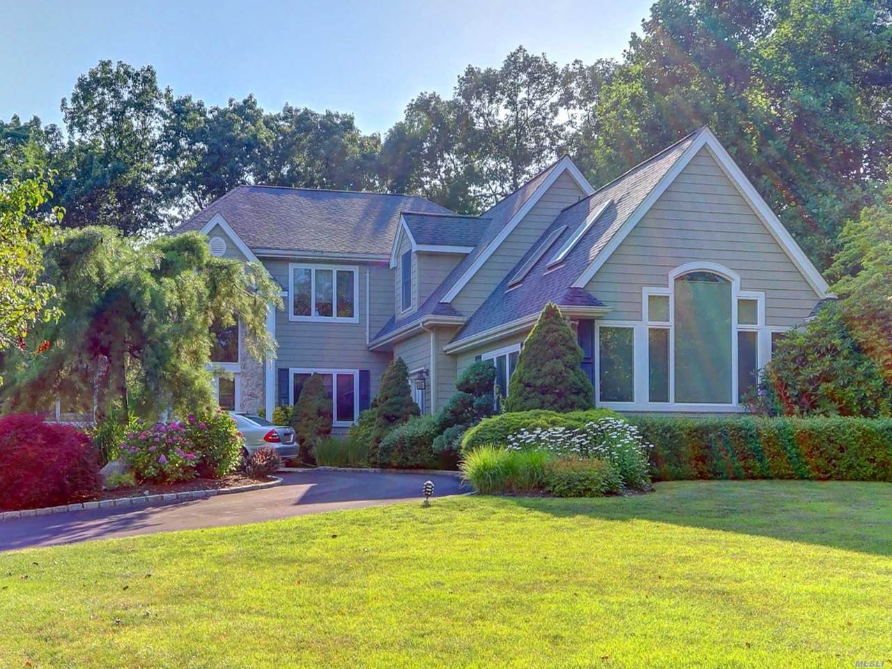 1 Shetland Court - Photo 1