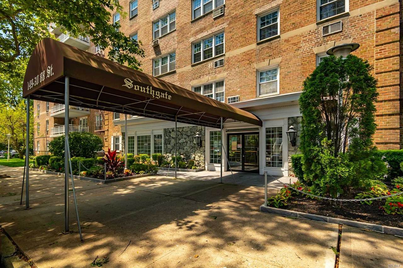 149-30 88th Street - Photo 1