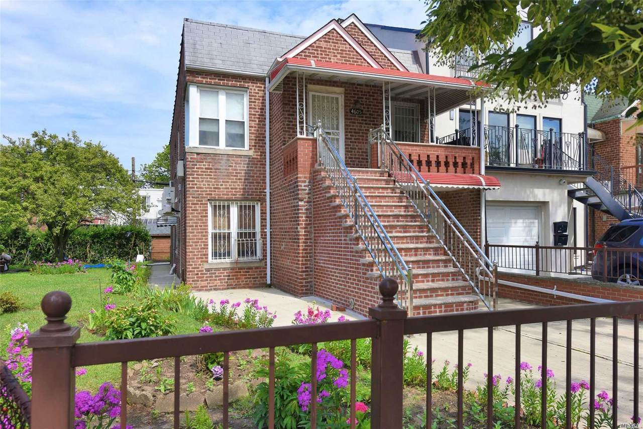 4605 Bedford Avenue - Photo 1