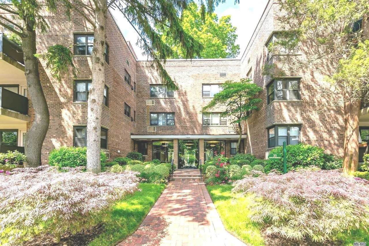 35 Knightsbridge Rd - Photo 1