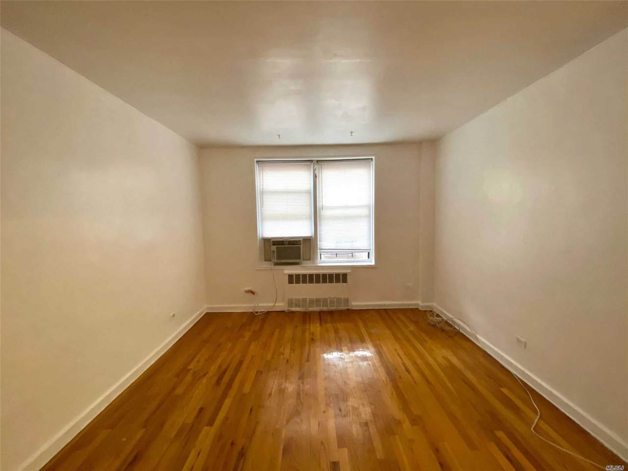 33-04 93rd Street - Photo 1