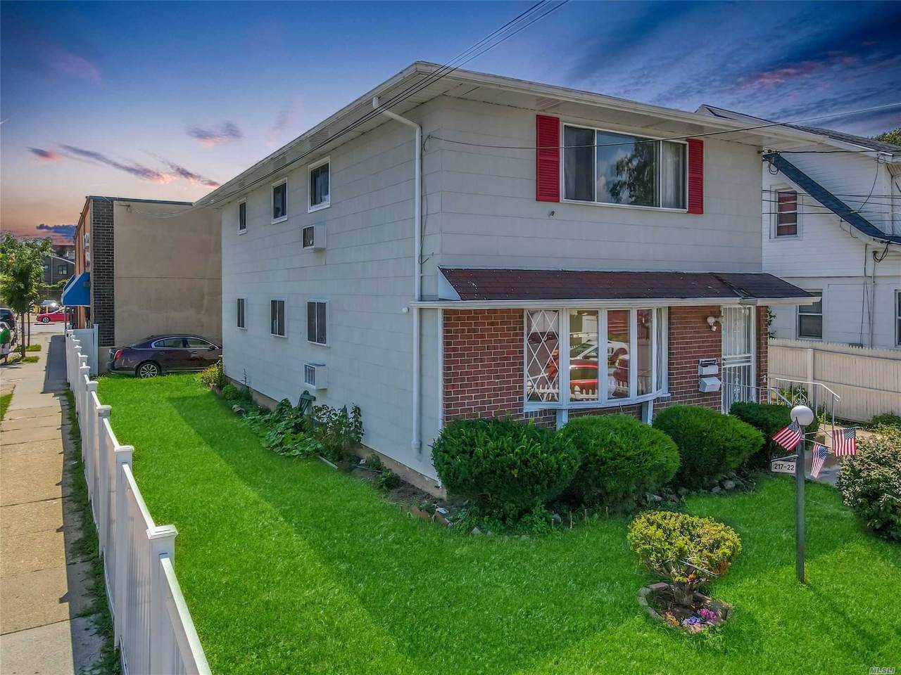 217-22 133 Road - Photo 1