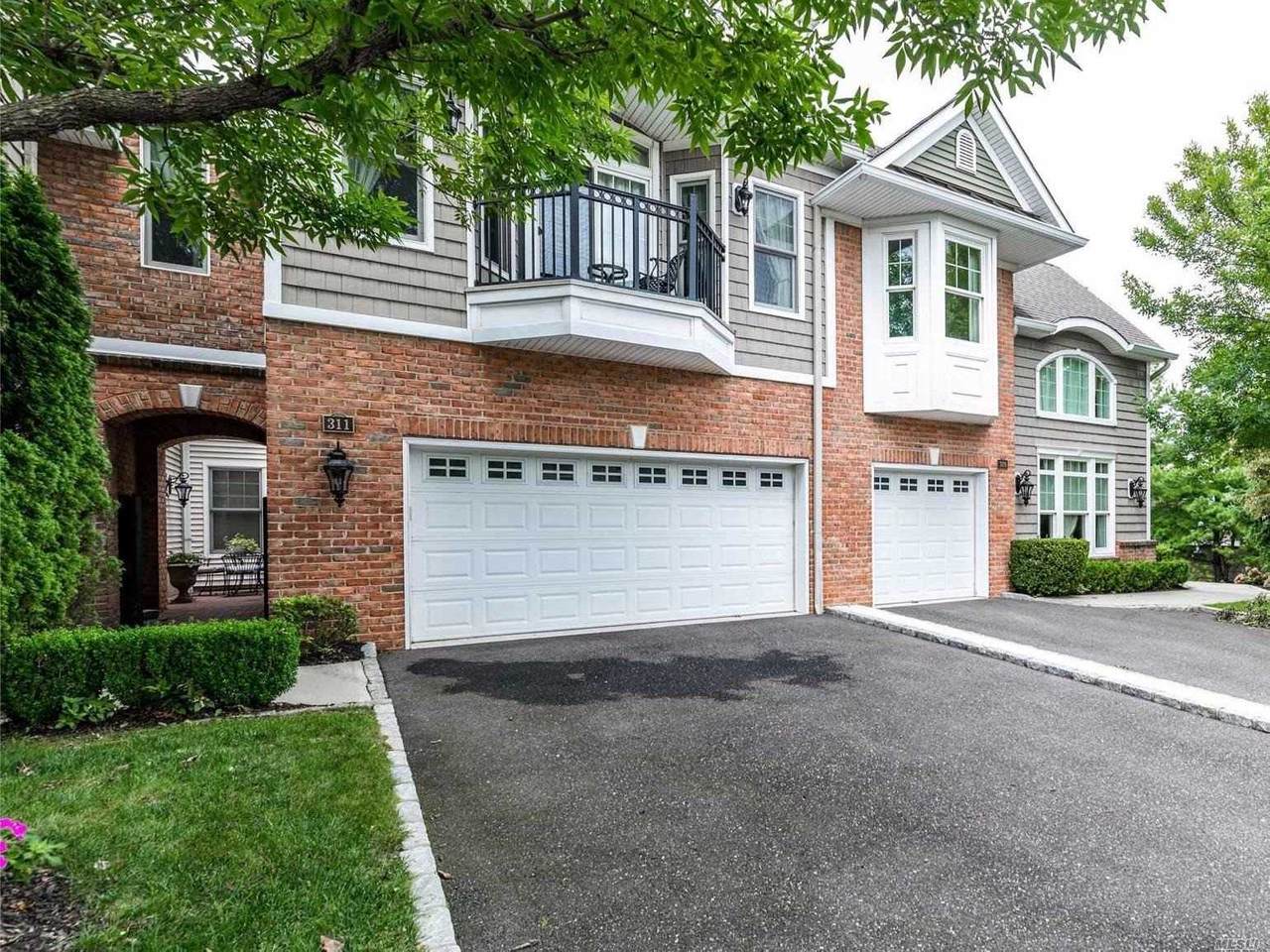 311 Trotting Lane - Photo 1