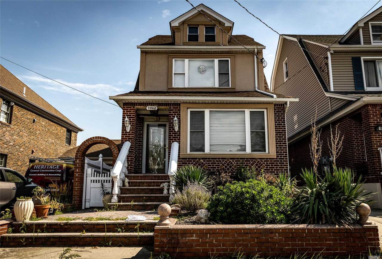 99-06 160th Avenue - Photo 1
