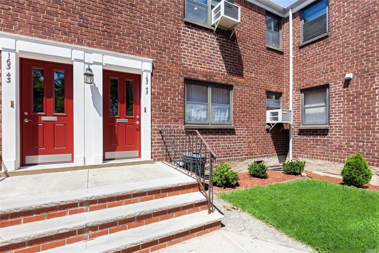 163-45 Willets Point Boulevard - Photo 1