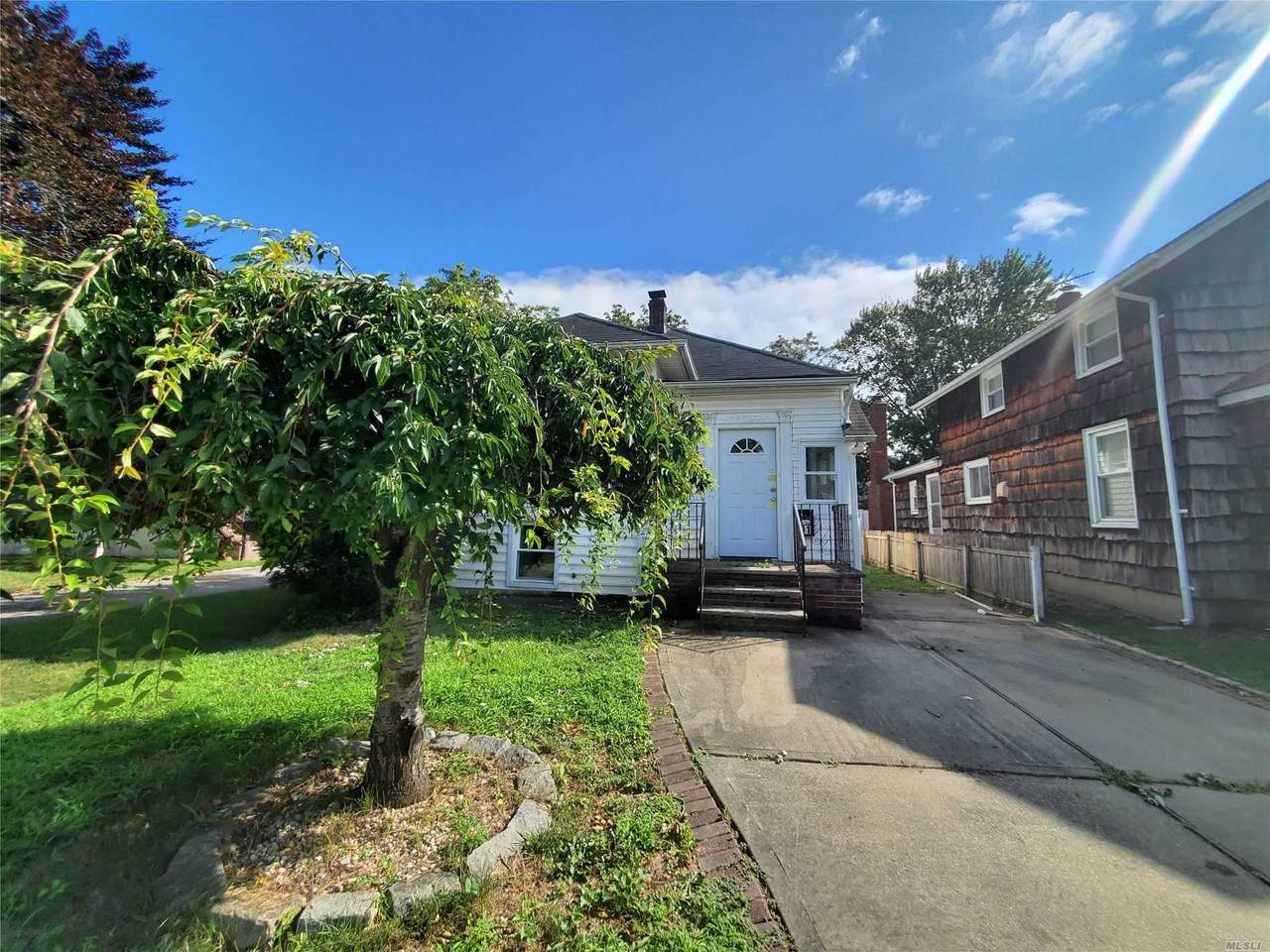 91 Centre Street - Photo 1