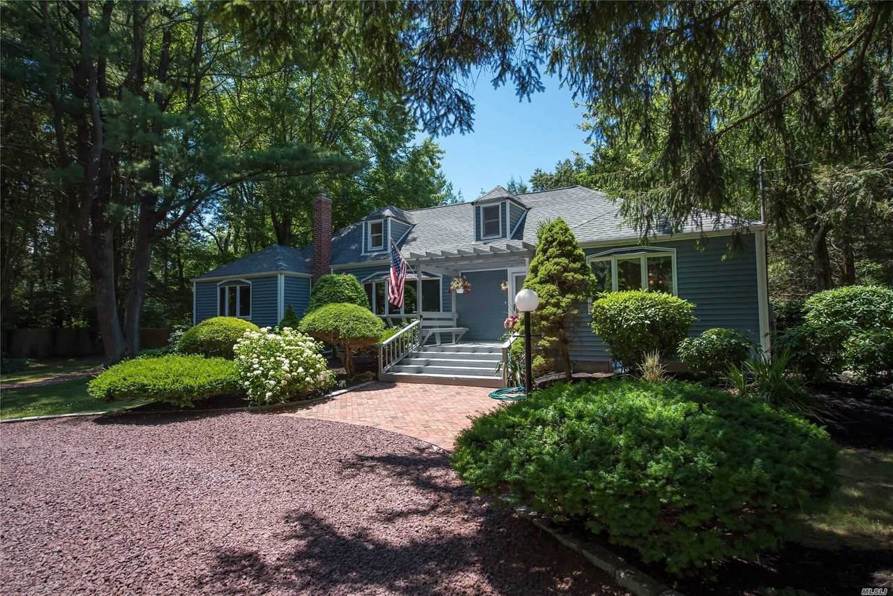 20 Oak Lane - Photo 1