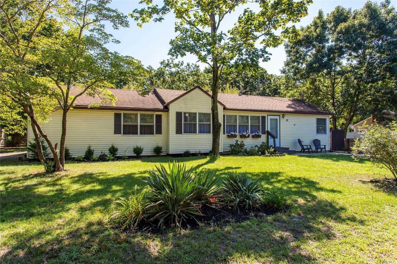 37 Wauwepex Trail - Photo 1