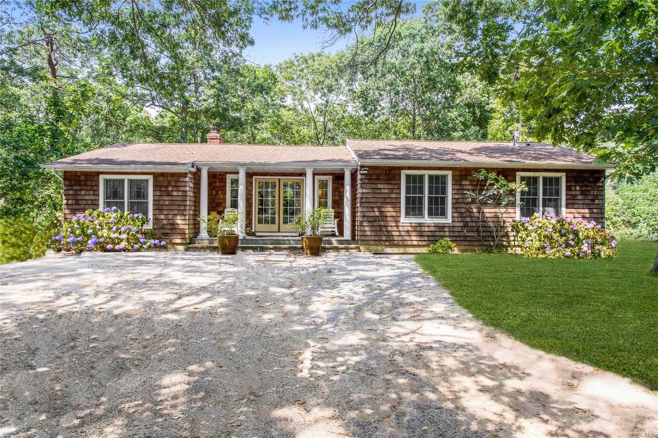 21 Bittersweet Avenue - Photo 1