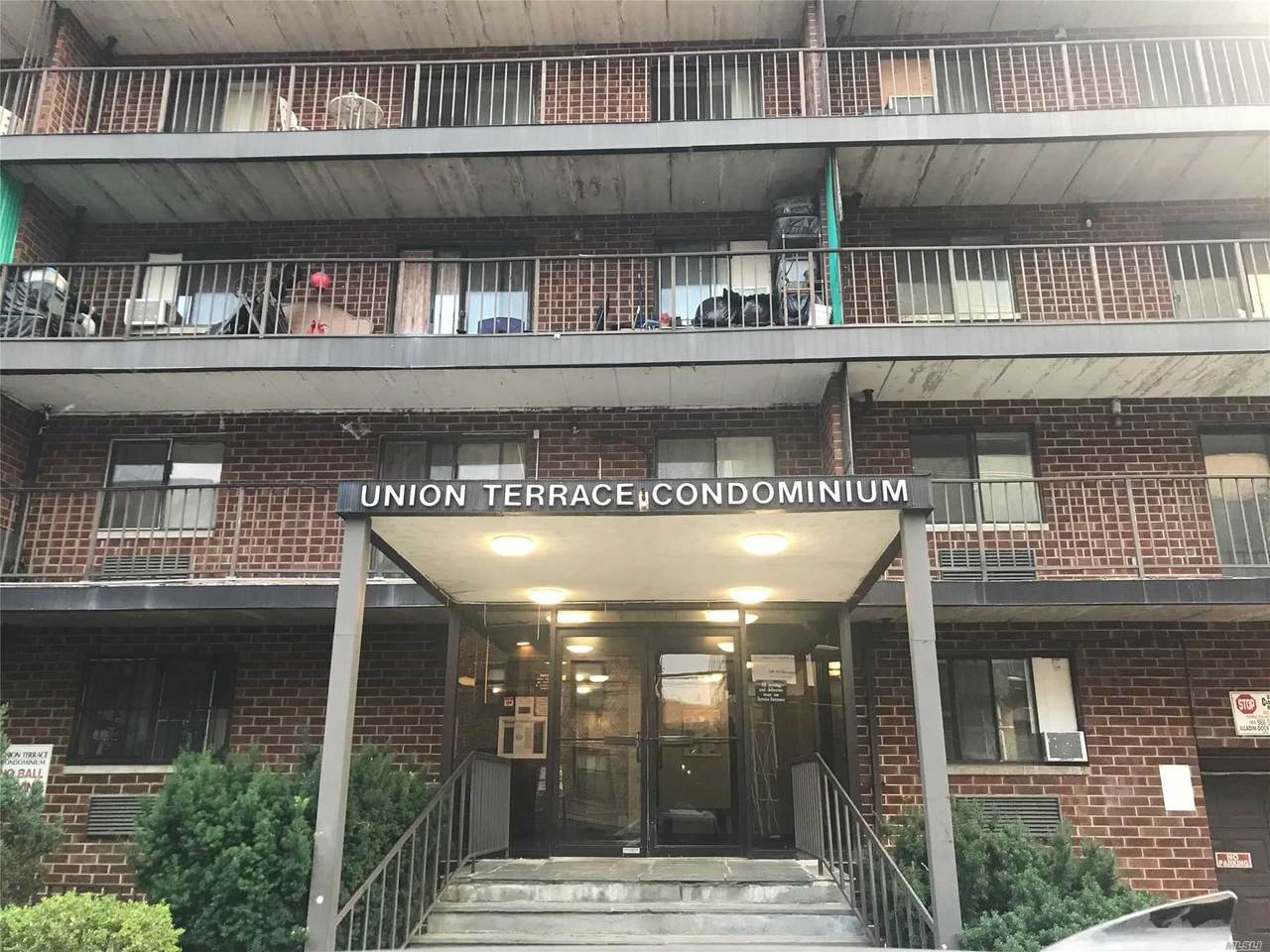 42-42 Union Street - Photo 1