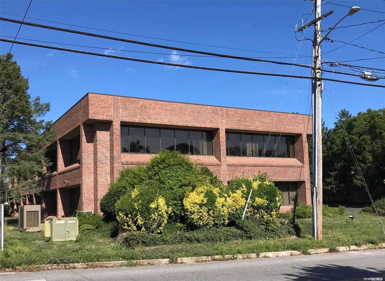 1400 Youngs Avenue - Photo 1