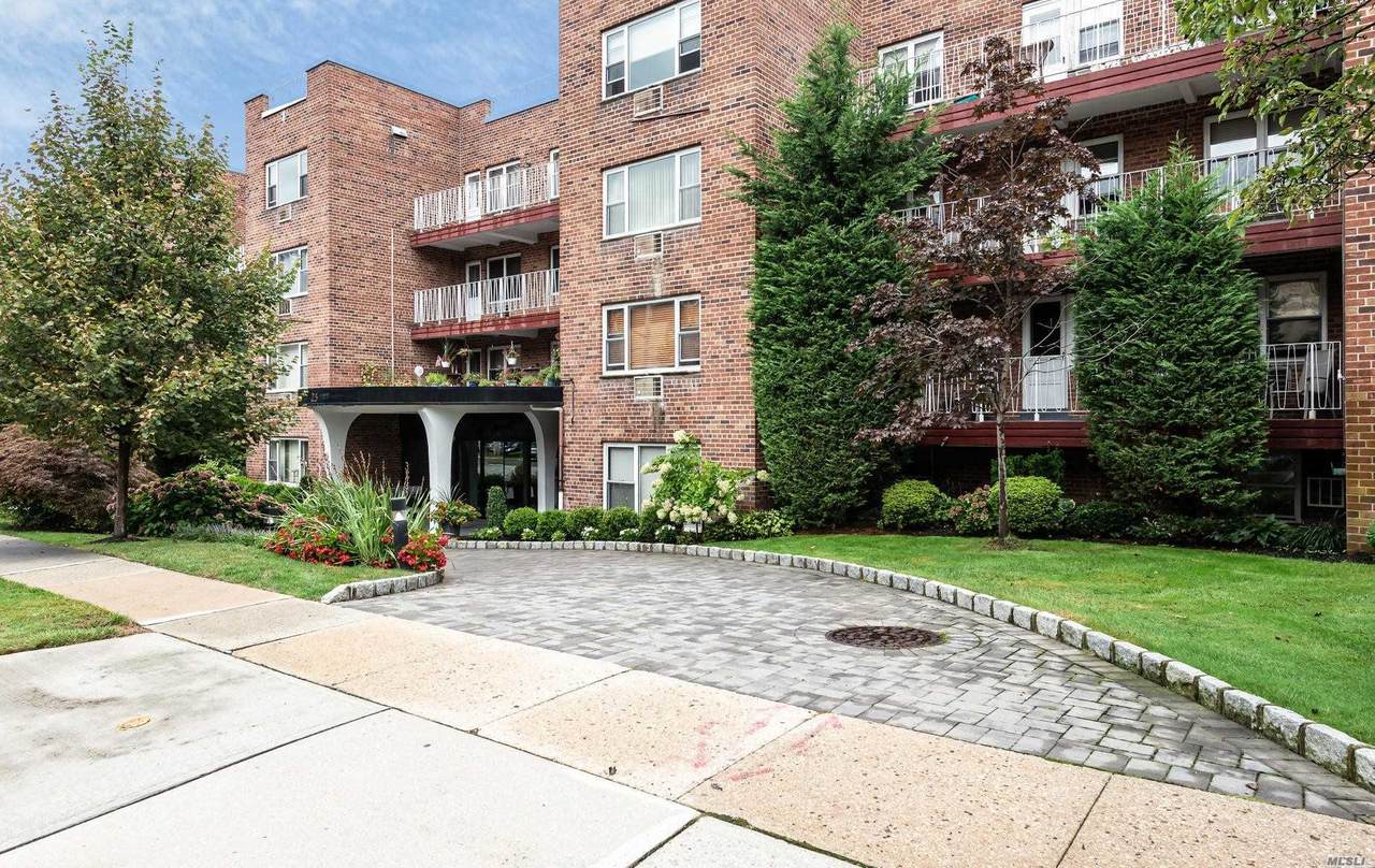 25 Chapel Place - Photo 1