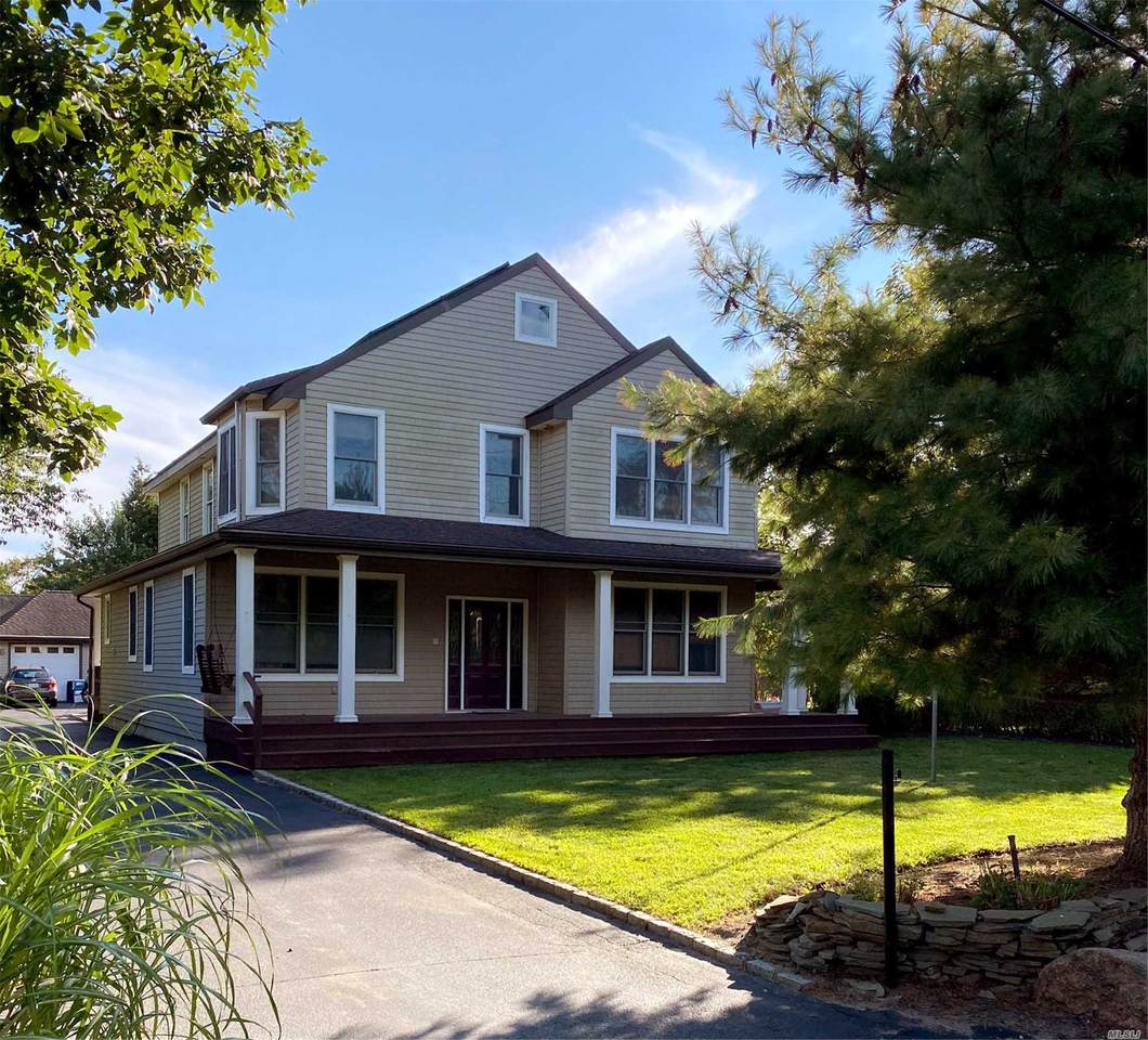 8 Walnut Avenue - Photo 1