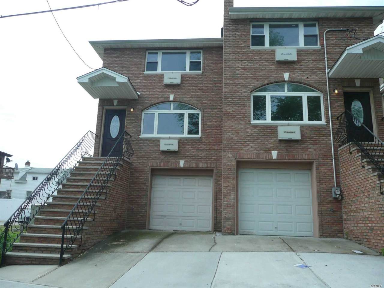 125-10 Lax Avenue - Photo 1