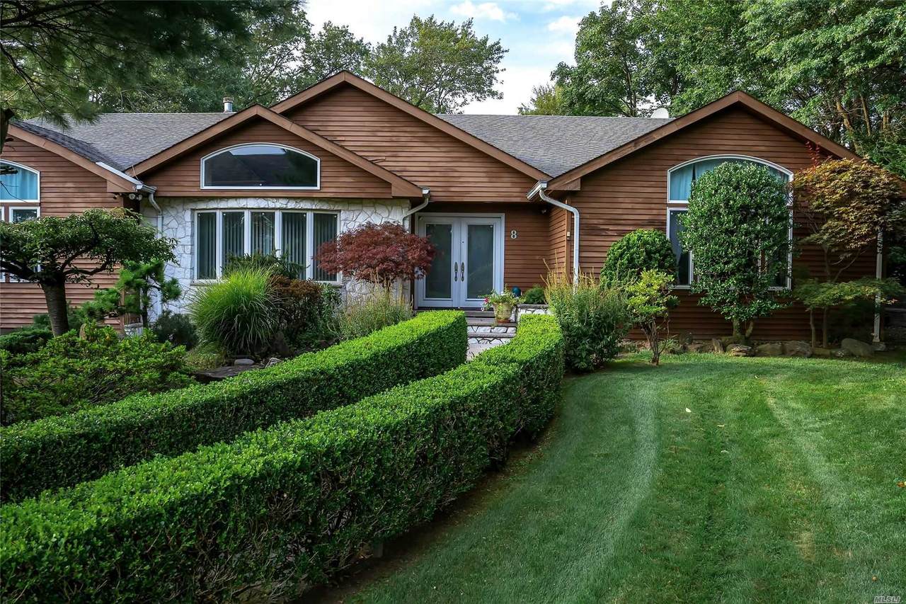 8 Round Hill Road - Photo 1