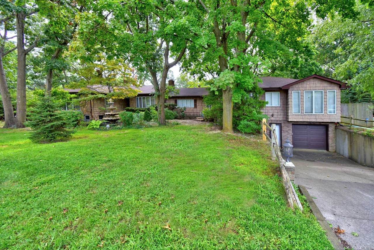 80 Mac Arthur Boulevard - Photo 1