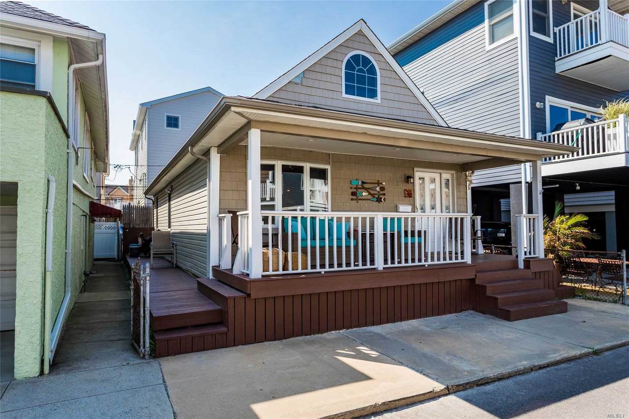 39 Oregon Street - Photo 1