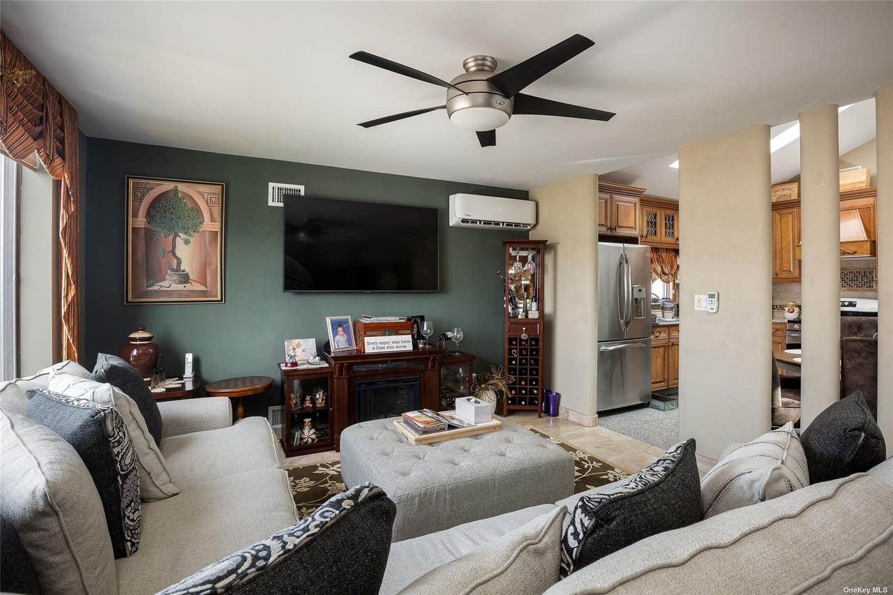 161-51 85th Street - Photo 1