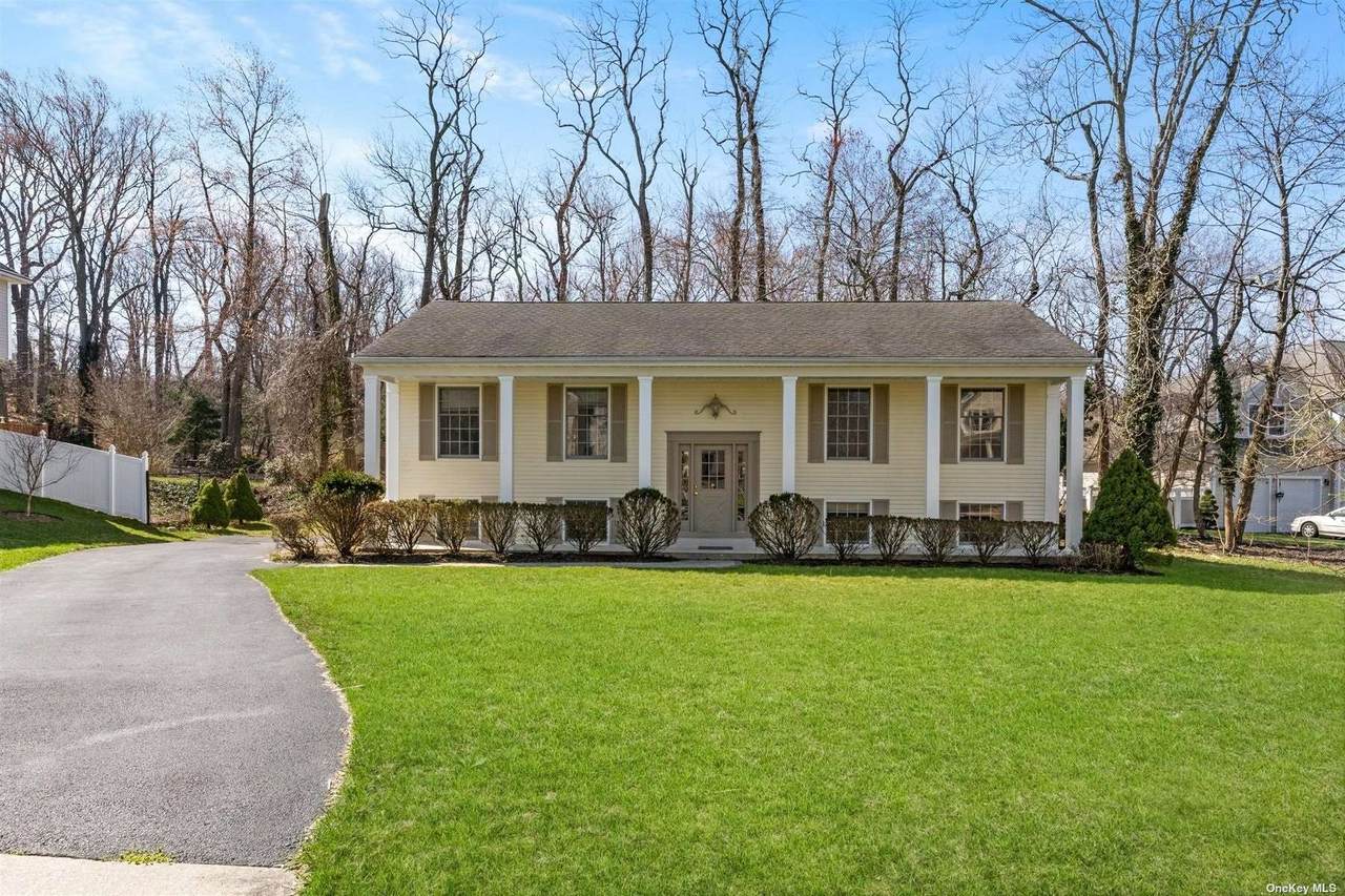 44 Woodchuck Hollow Court - Photo 1