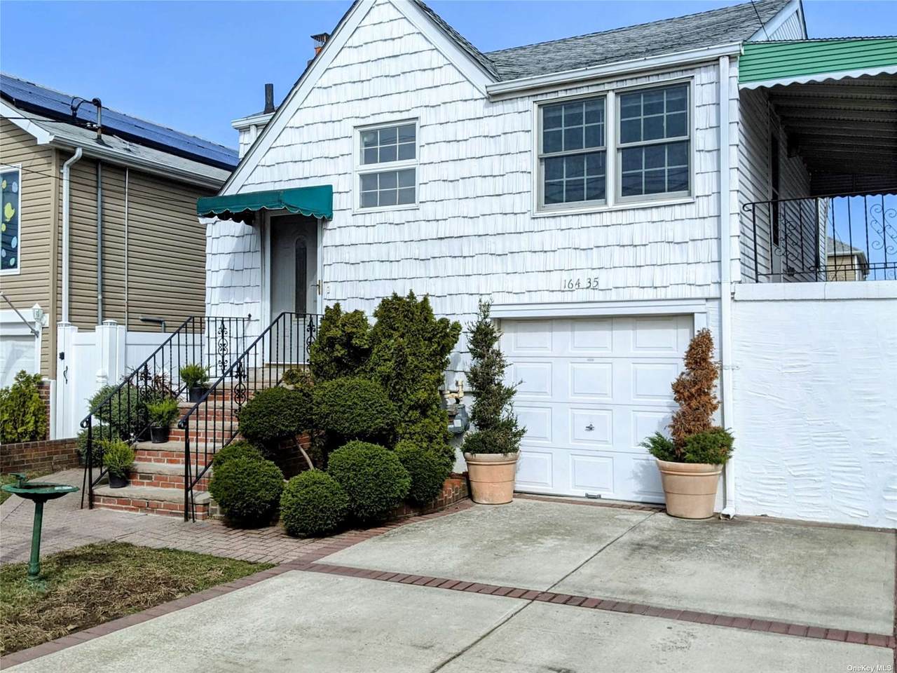 164-35 96th Street - Photo 1