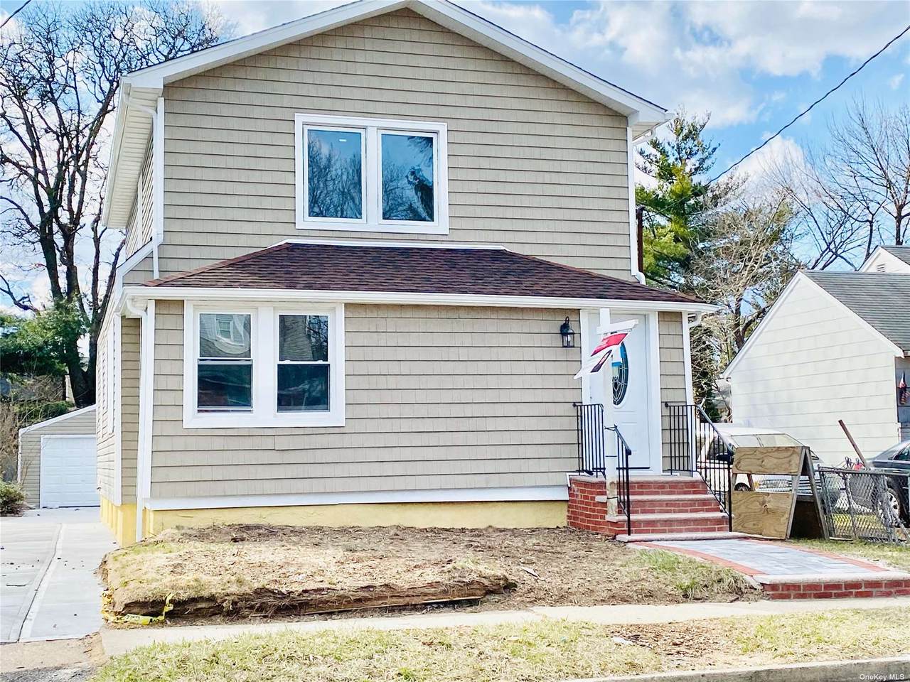 490 Decatur Street - Photo 1