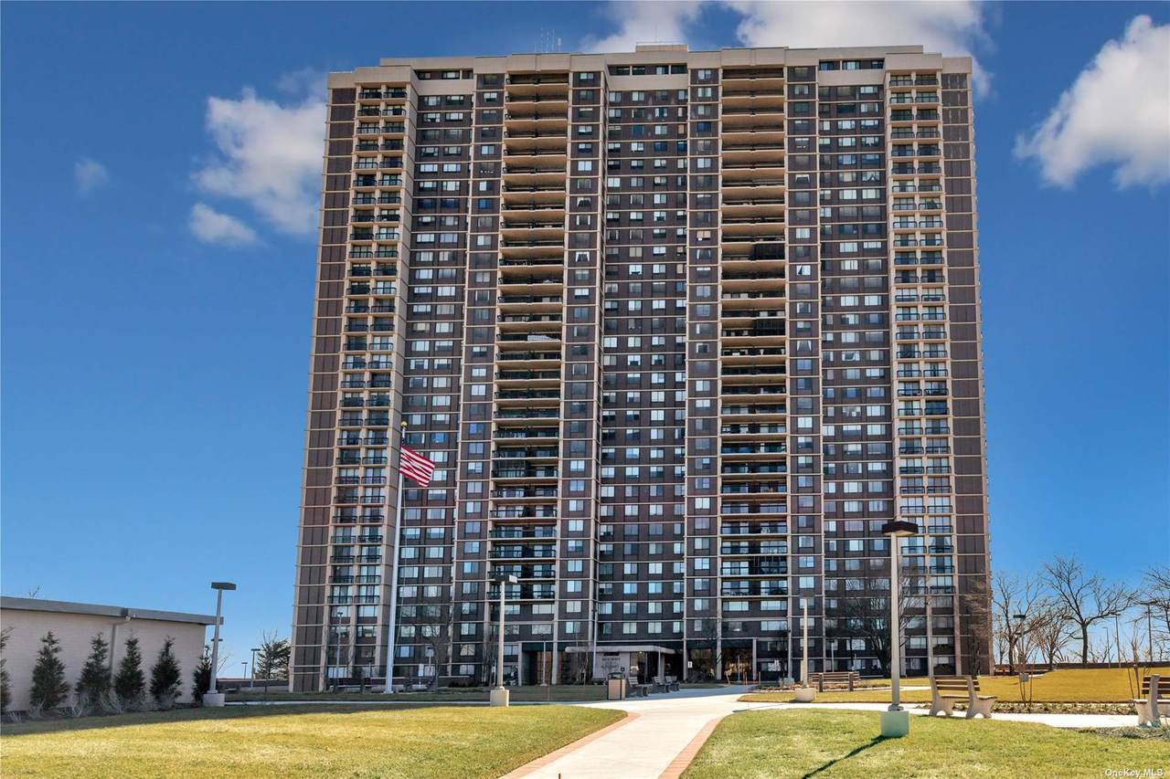 27010 Grand Central Parkway - Photo 1