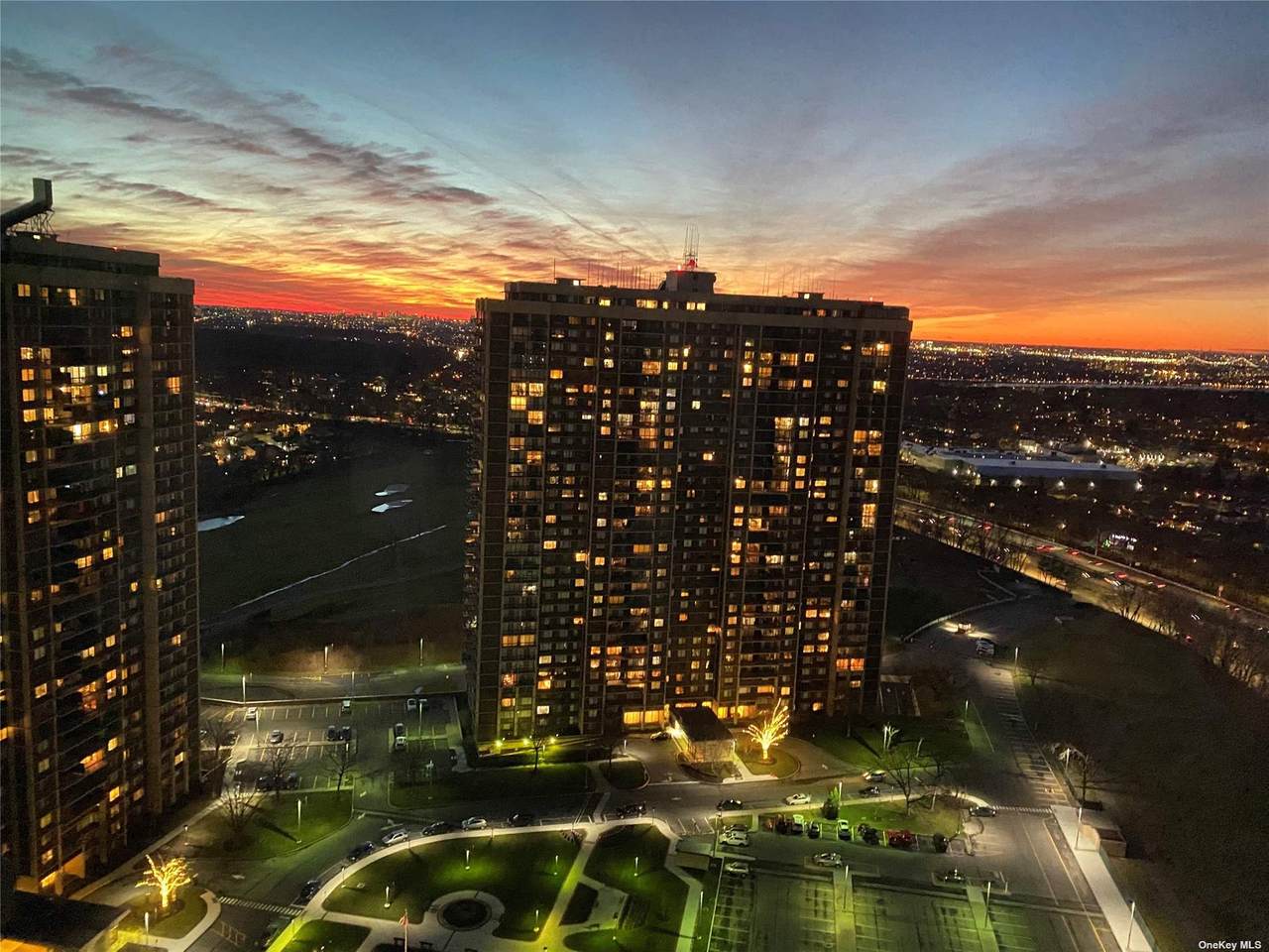 27010 Grand Central Parkway - Photo 1
