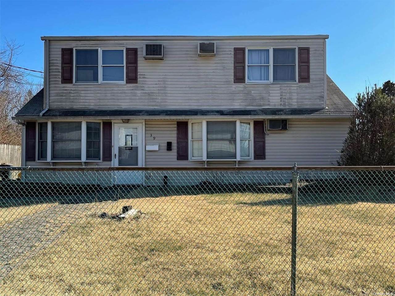 39 Vernon Street - Photo 1