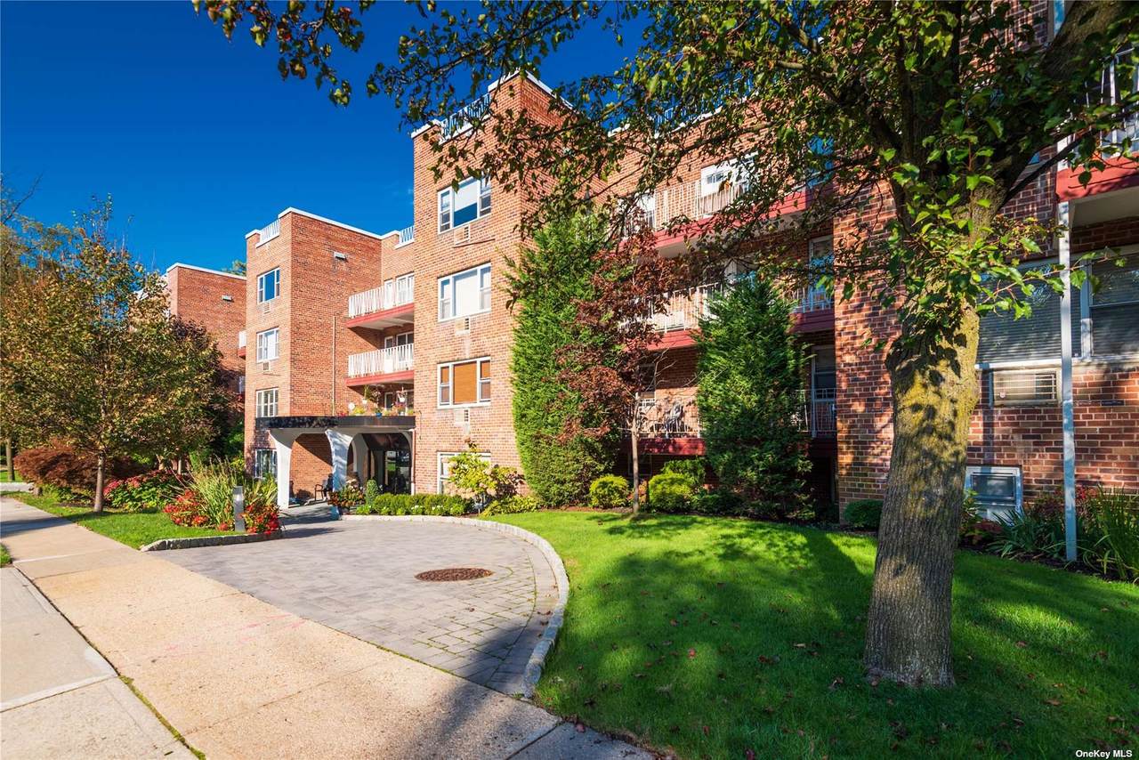 25 Chapel Place - Photo 1