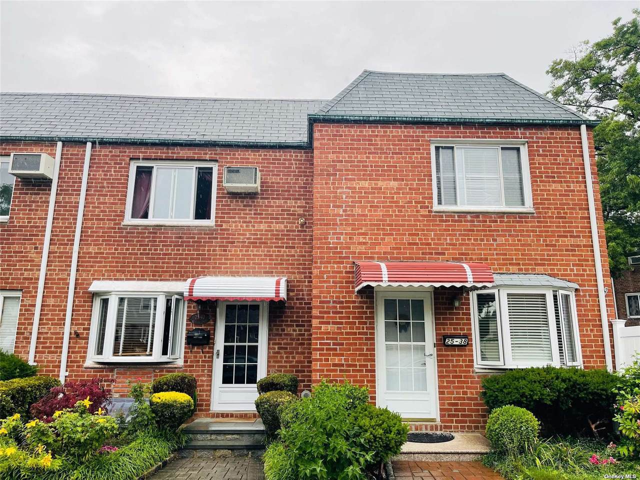 25-38 Bayside Lane - Photo 1