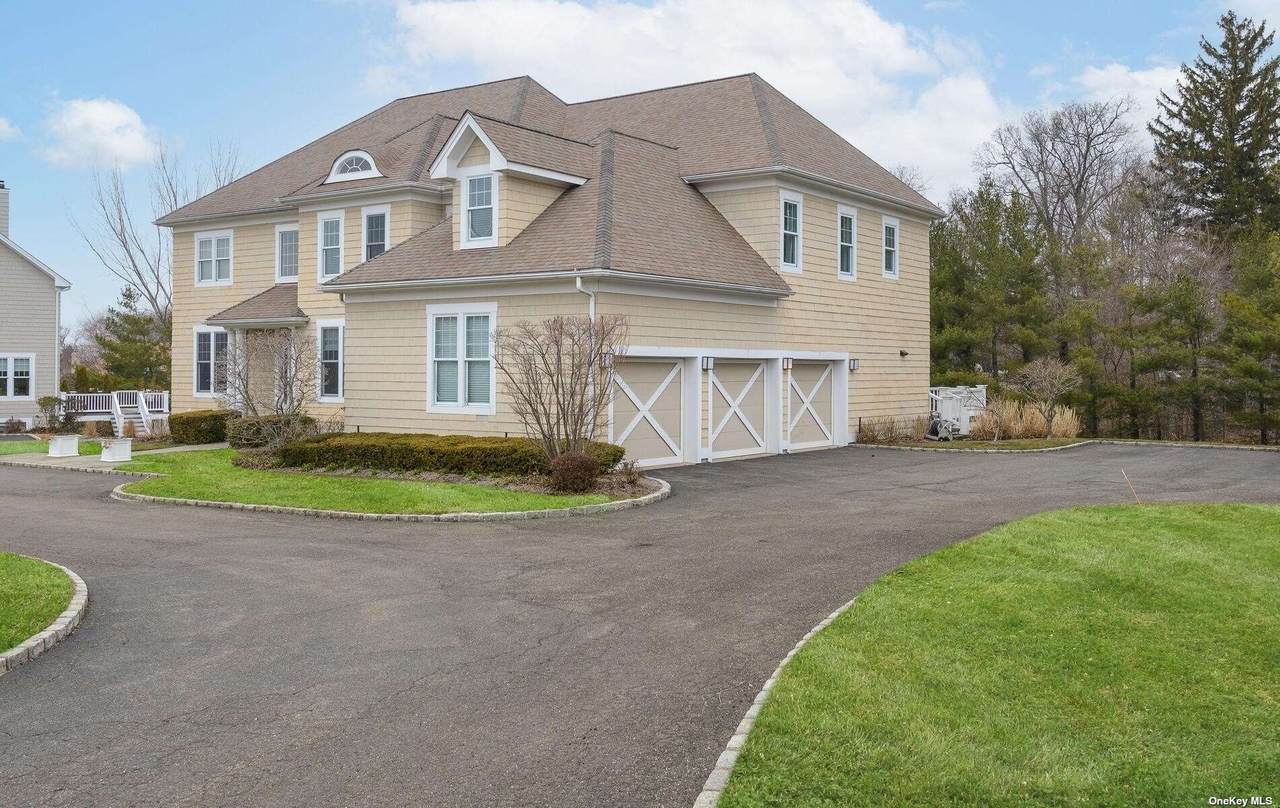 20 Pembroke Drive - Photo 1