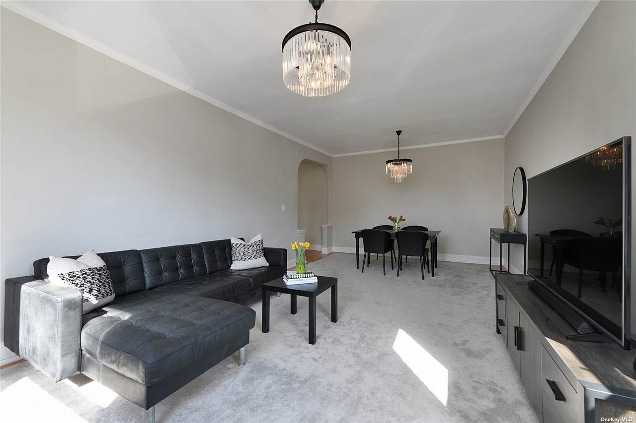 21 Barstow Road - Photo 1