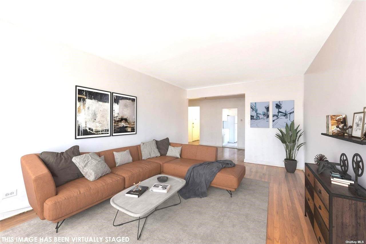 140-10 84 Drive - Photo 1