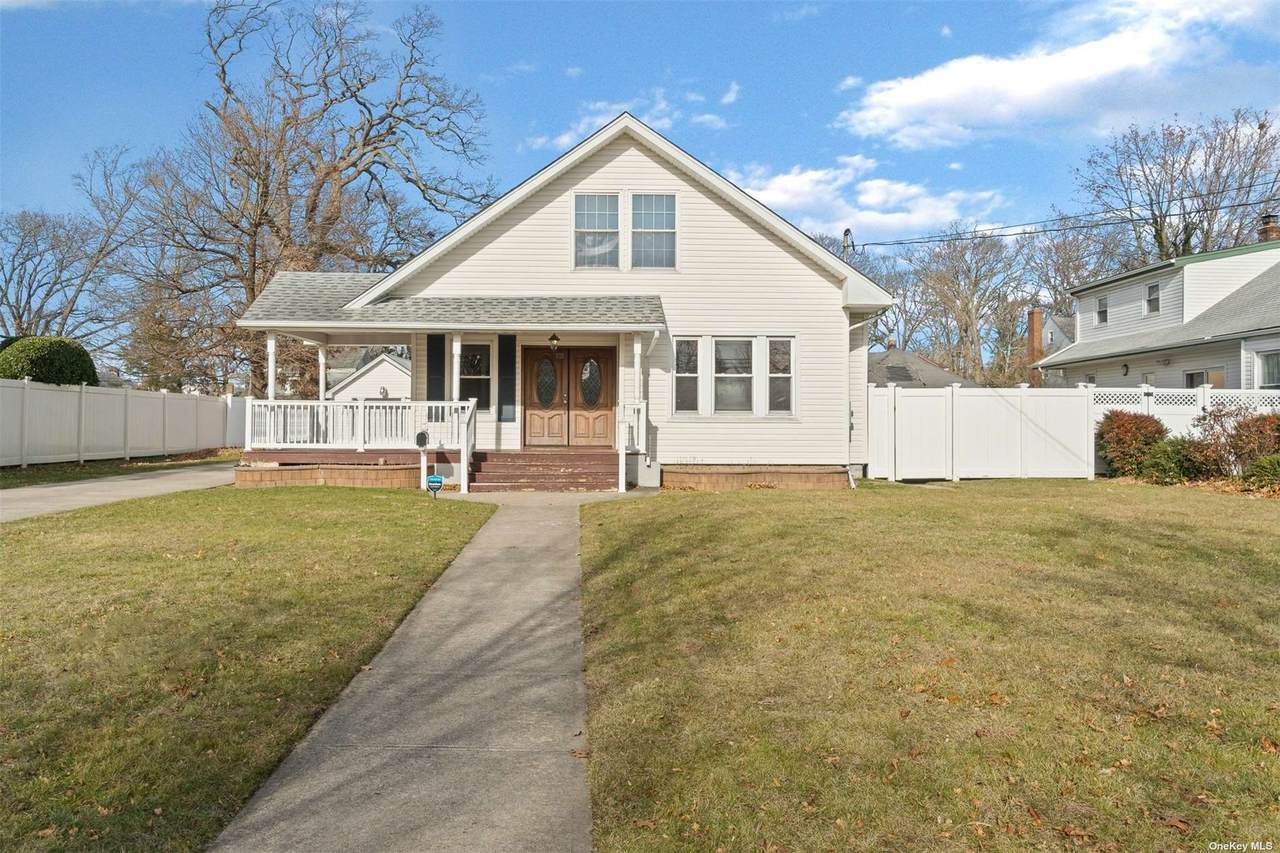272 Lena Avenue - Photo 1