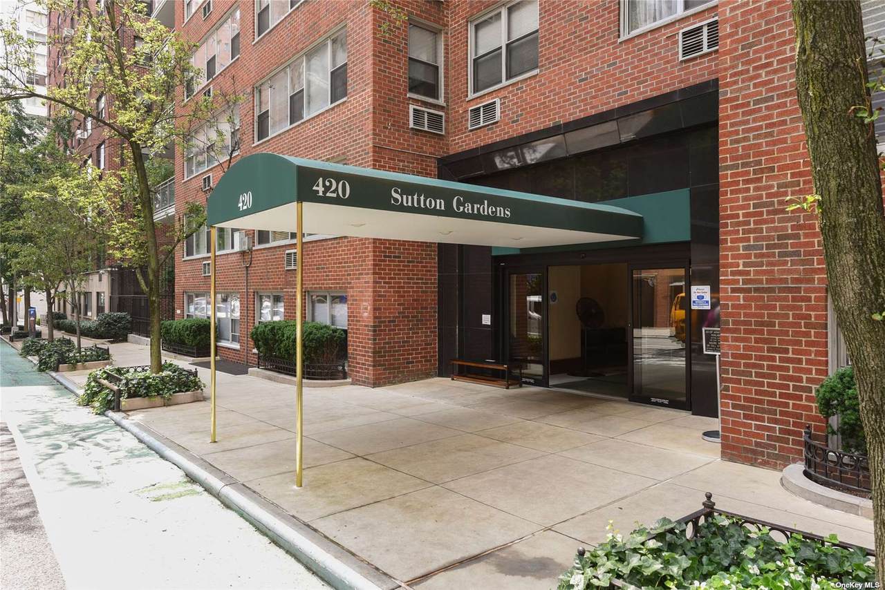 420 E 55 Street - Photo 1